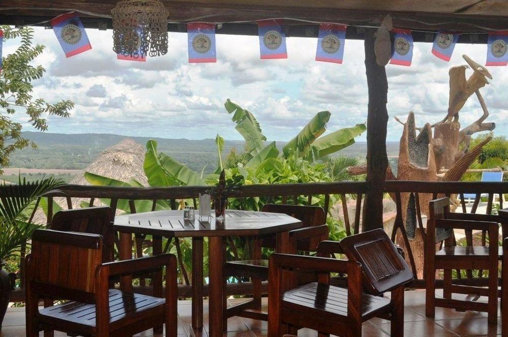 Cahal Pech Village Resort Сан-Игнасио Ресторан фото